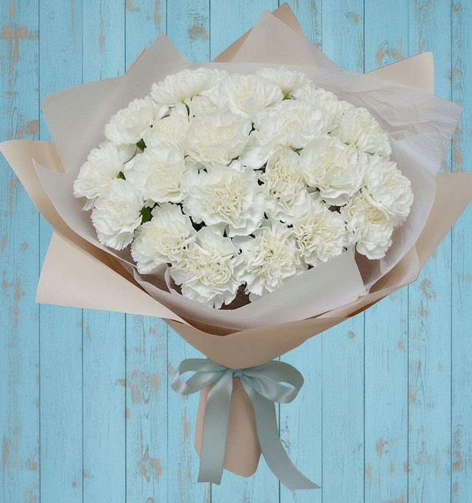 Букет цветов из: Гвоздики в Южно-Сахалинске