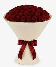 Букет 101 Бордовая роза Блэк Бакарра в Южно-Сахалинске
