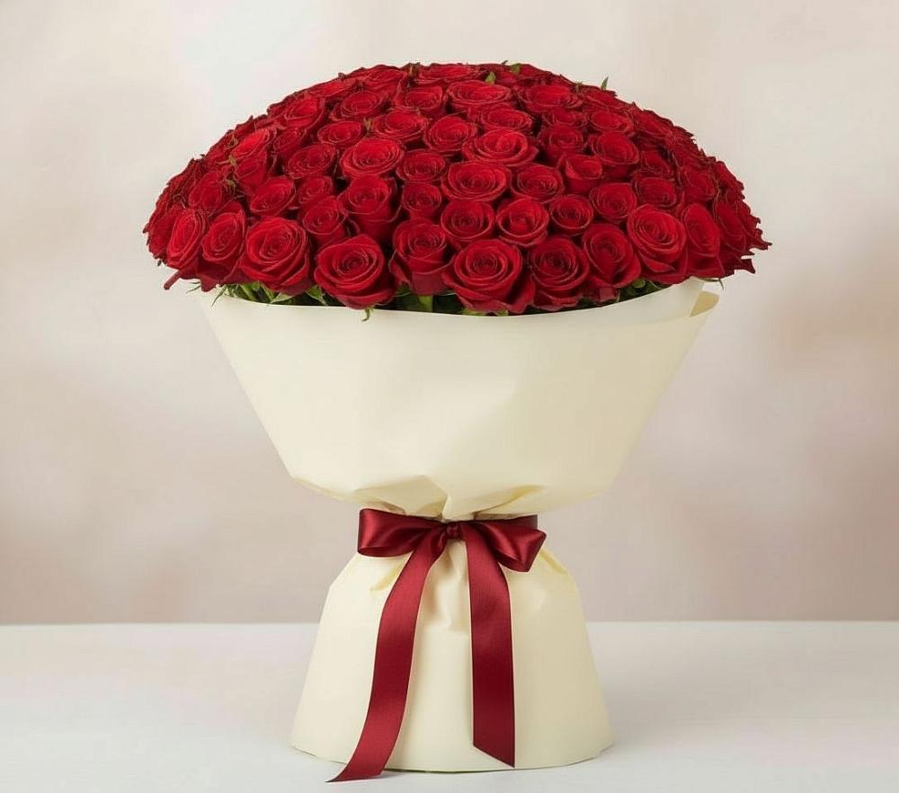 Букет 101 Красная роза Милано в Южно-Сахалинске