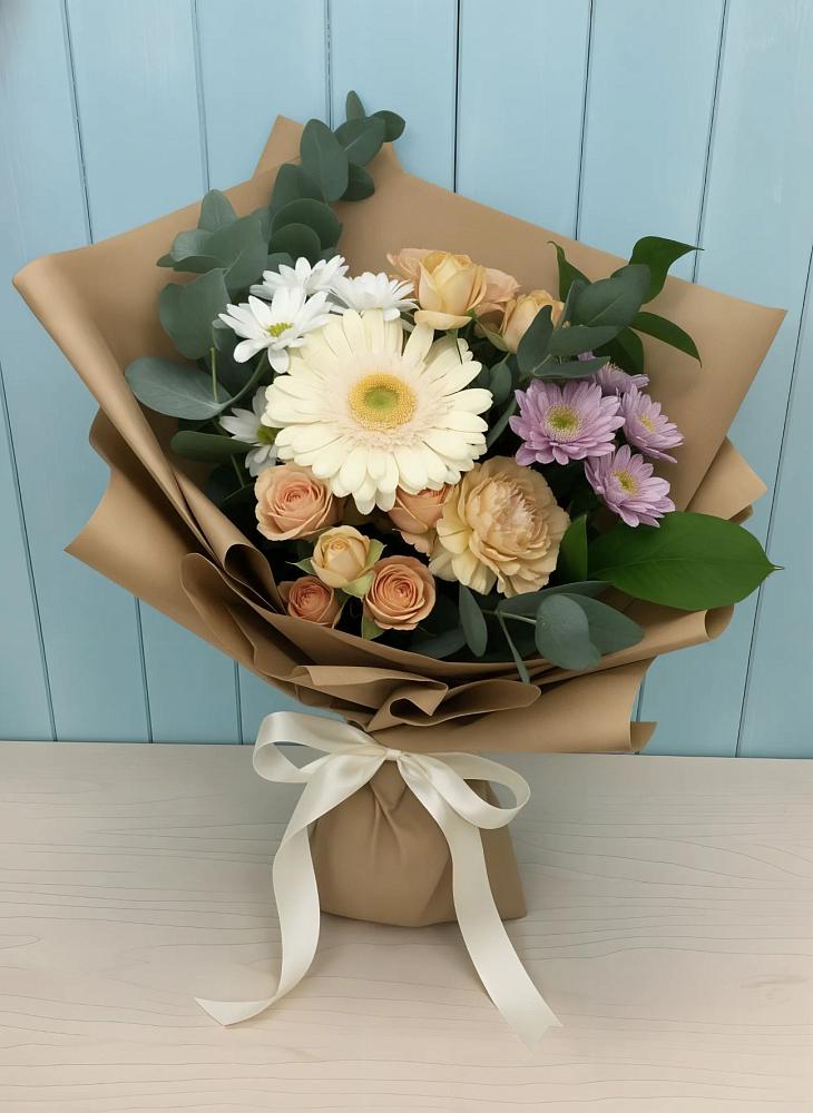 Букет цветов из: Герберы и Хризантемы в Южно-Сахалинске