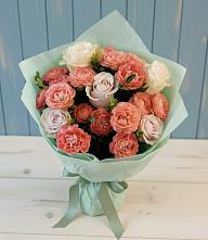 Букет цветов из:  Розы #REPLACE_PRED# Южно-Сахалинске