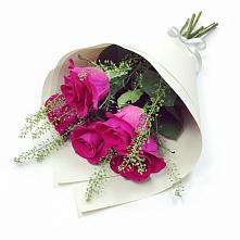 Букет цветов из:  Розы в Южно-Сахалинске