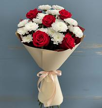 Букет цветов из:  Розы и Хризантемы в Южно-Сахалинске