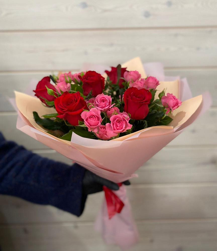 Букет цветов из: Розы в Южно-Сахалинске