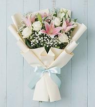 Букет цветов из:  Лилии в Южно-Сахалинске