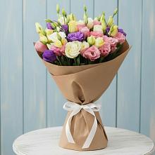 Букет цветов из:  Лизиантусы в Южно-Сахалинске