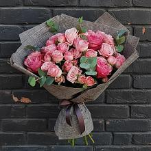 Букет цветов из:  Розы в Южно-Сахалинске